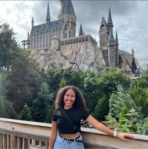 Meet your Posher, Pâmela